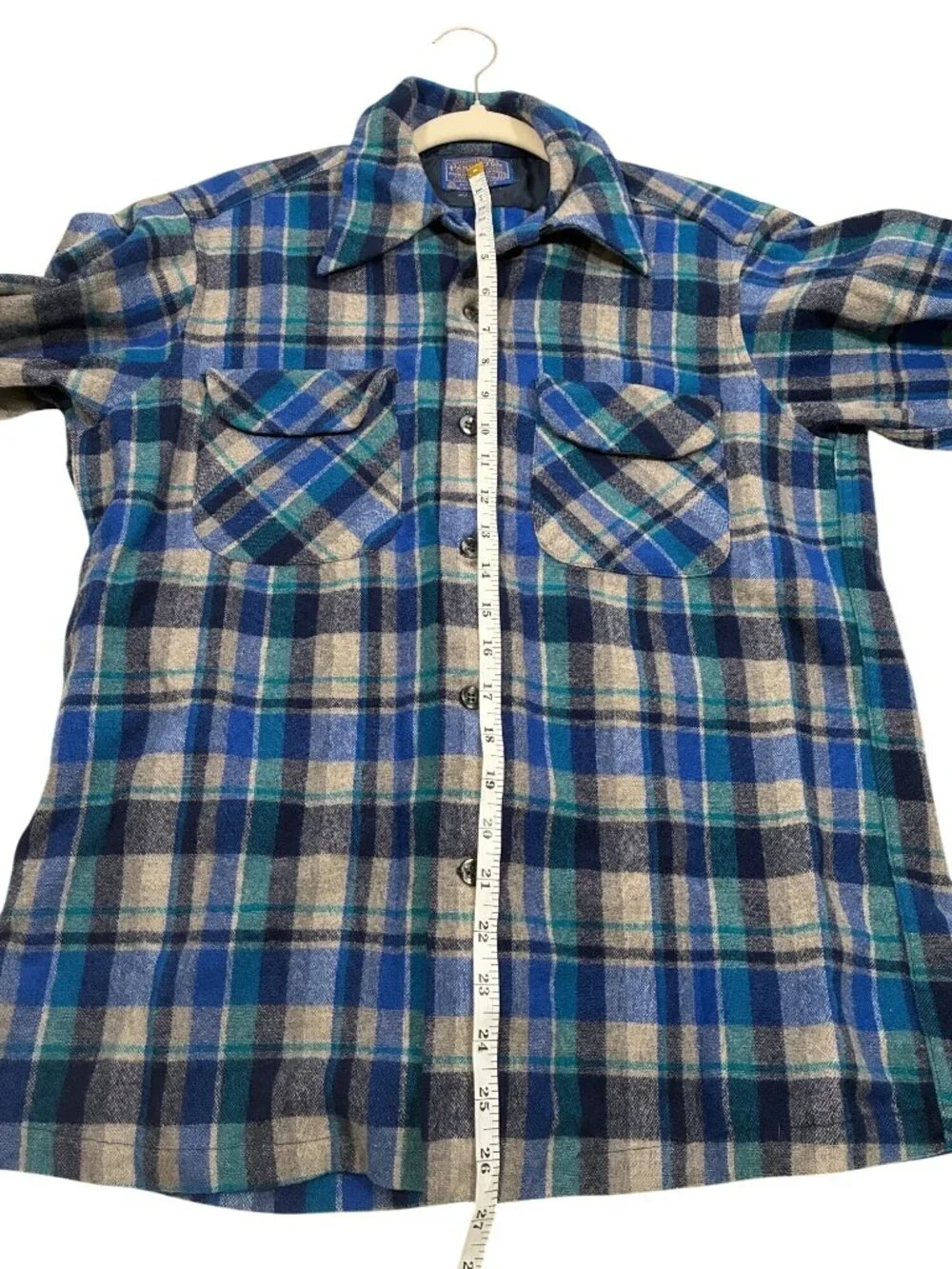 Vintage Pendleton wool board shirt Men’s M blue plaid outdoor hiking camping